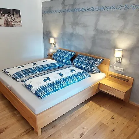 Leni Garmisch-Partenkirchen